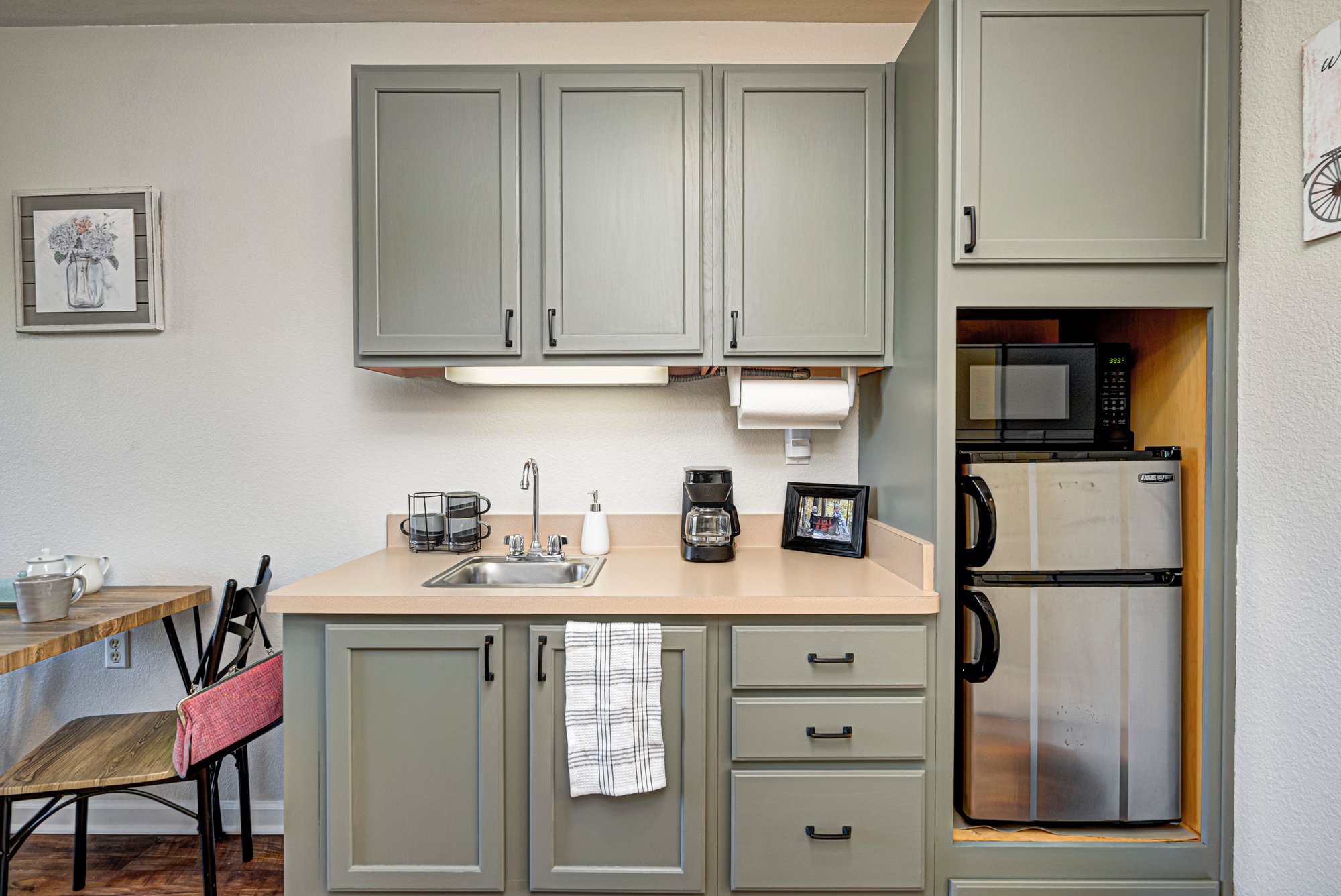 Addison Place_kitchen-14
